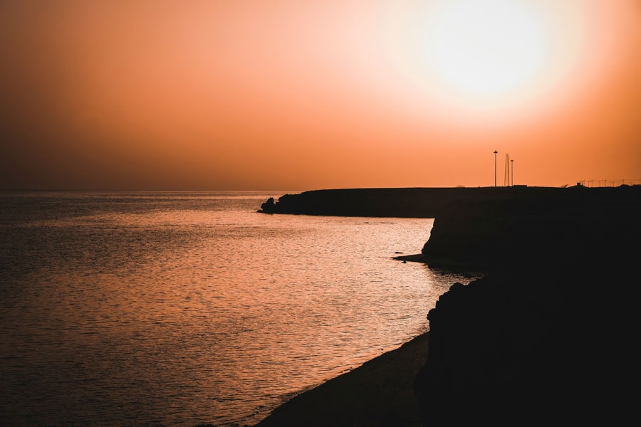 تور کیش با صبحانه و ناهار